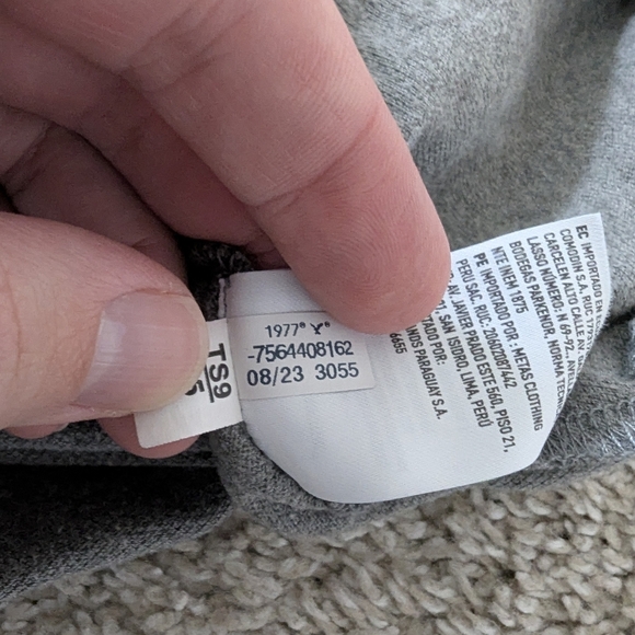 NWT American Eagle Long-Sleeve Polo Shirt Super Soft Standard Fit Grey - Picture 15 of 15